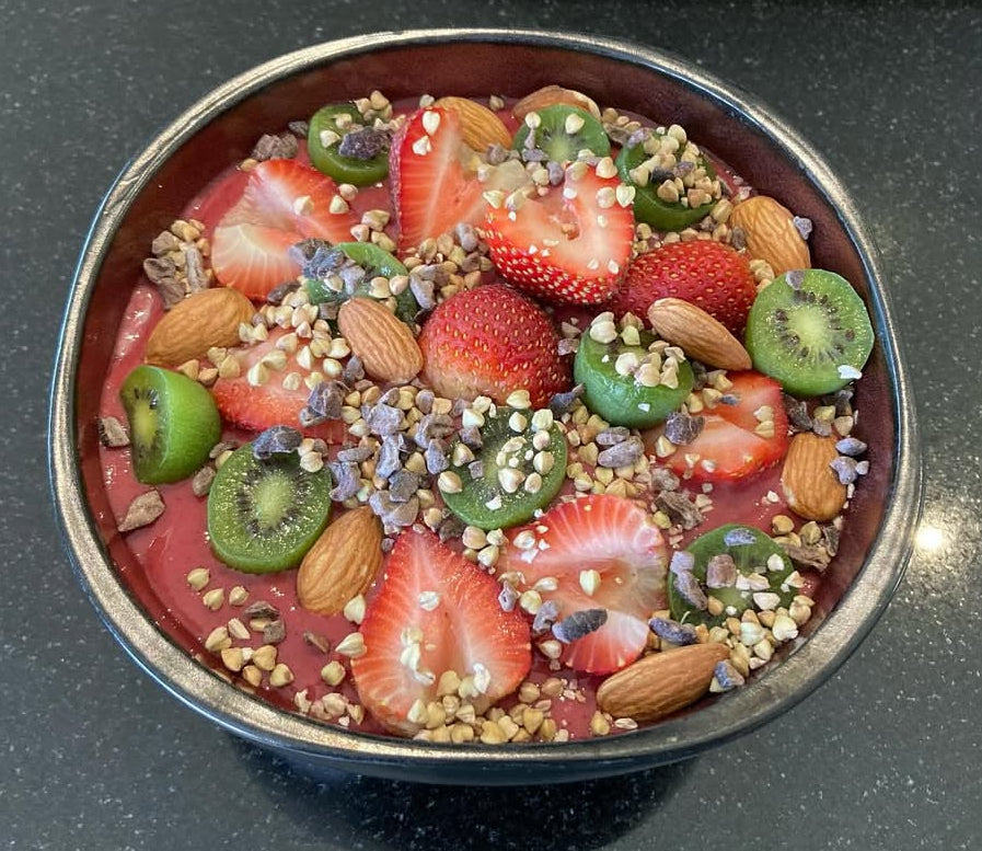 Raspberry Smoothie Bowl